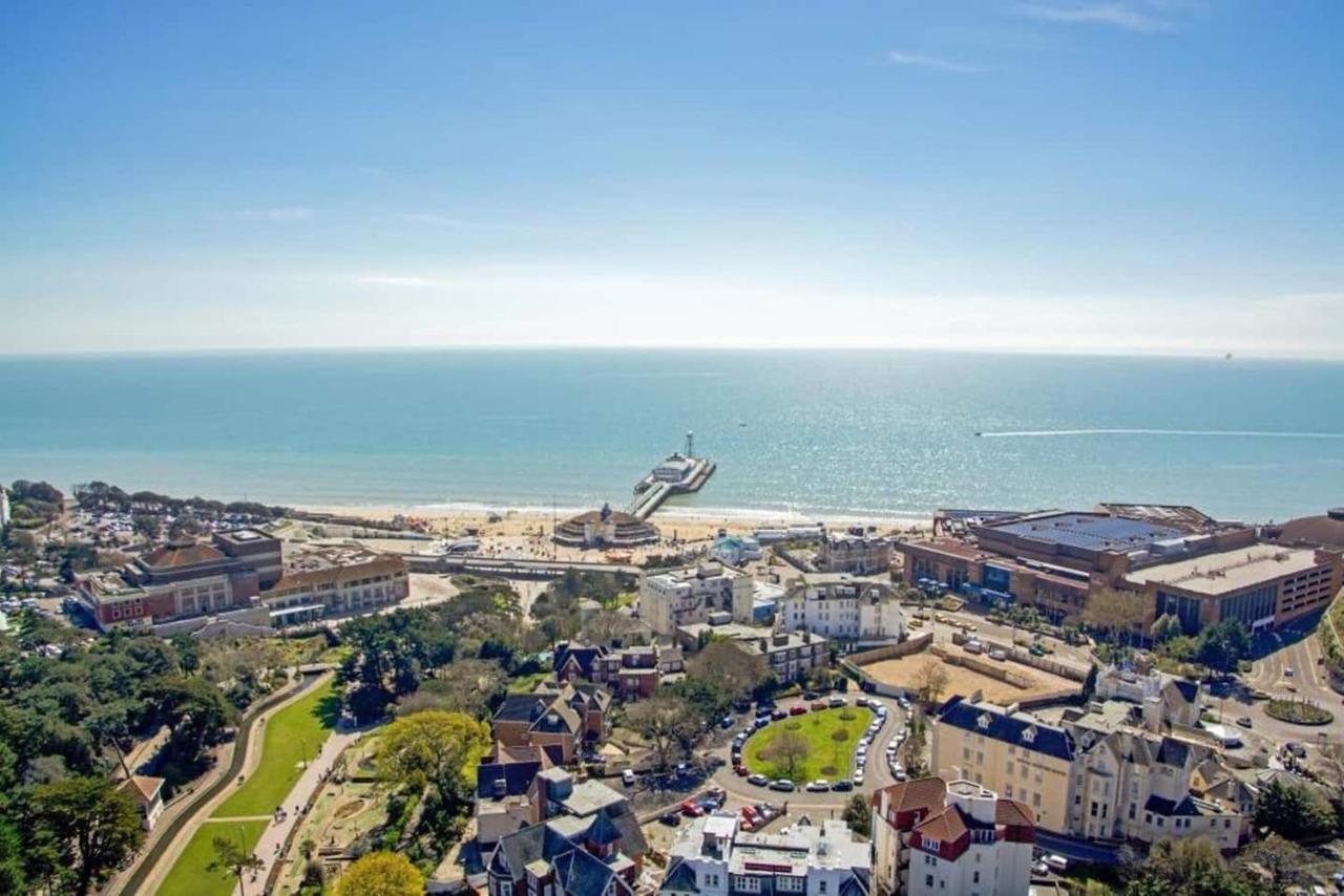 Flat-C, 4 Adults, 20 Mins To Beach, Netflix, Wifi, Sleeps 4 Adults Bournemouth Bagian luar foto